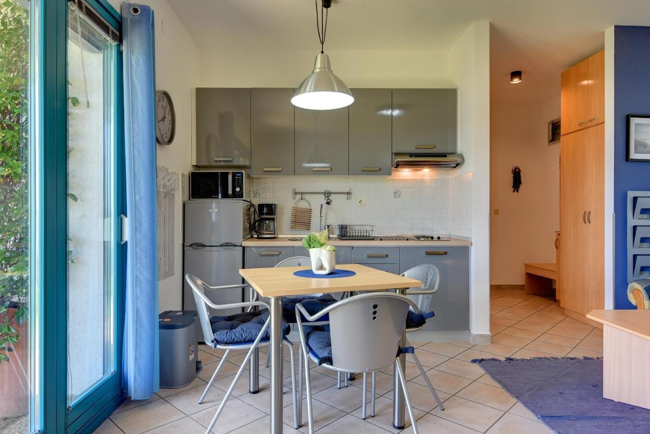 Apartments Villa Ana ميدولين المظهر الخارجي الصورة