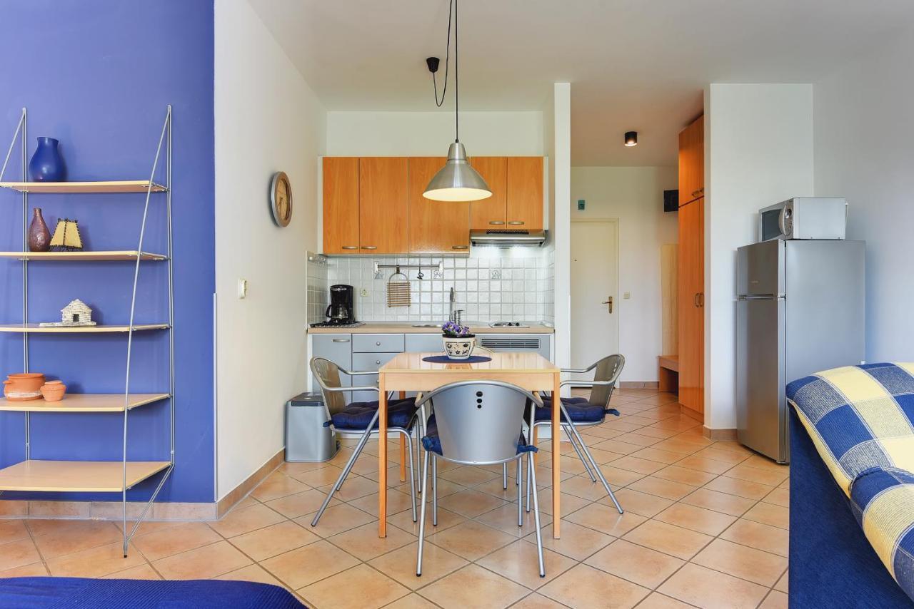 Apartments Villa Ana ميدولين المظهر الخارجي الصورة