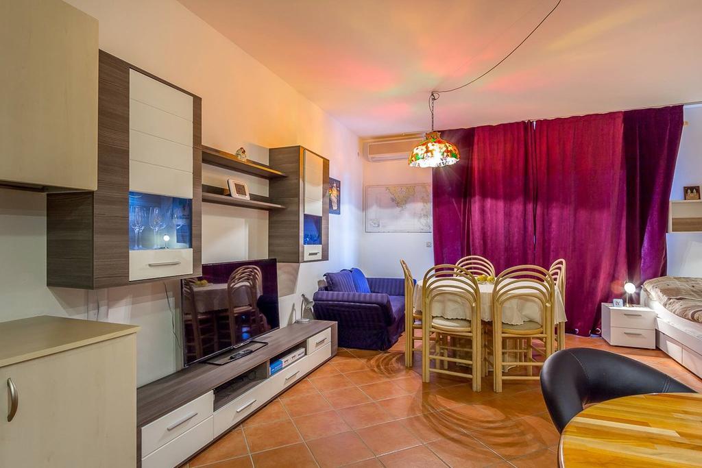 Apartments Villa Ana ميدولين المظهر الخارجي الصورة